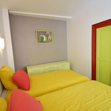 Art Home Bnb การ์กาซอน ภายนอก รูปภาพ