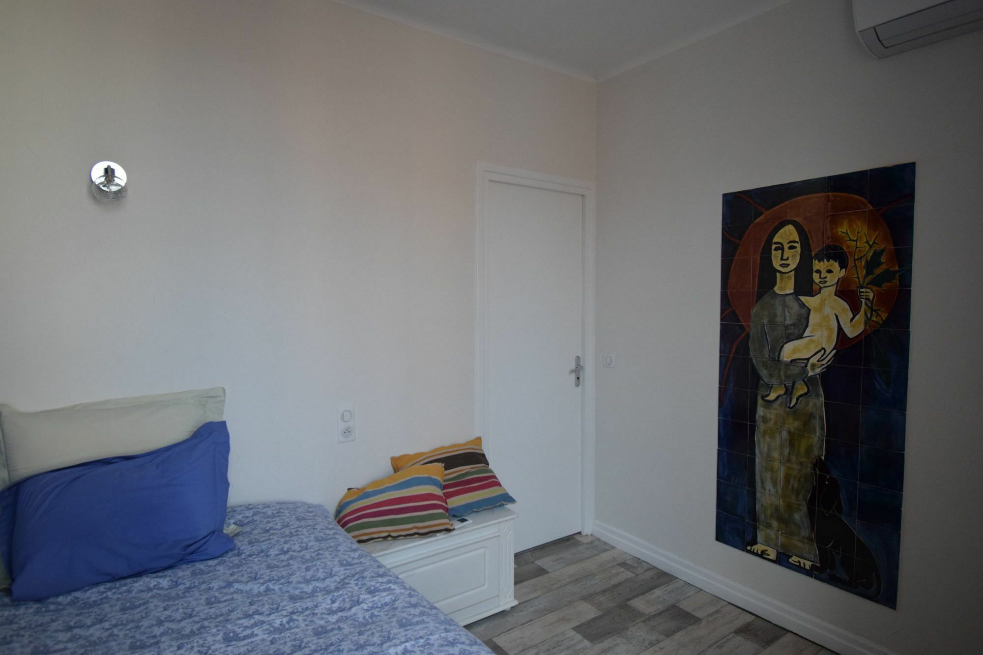 Art Home Bnb การ์กาซอน ภายนอก รูปภาพ