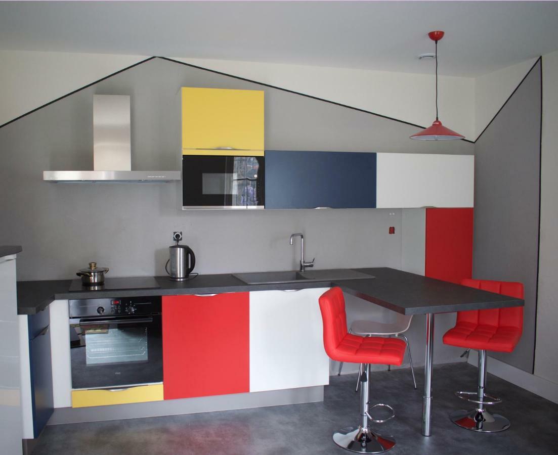 Art Home Bnb การ์กาซอน ภายนอก รูปภาพ